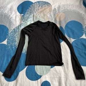 Lululemon swiftly tech long sleeve, black, size 4